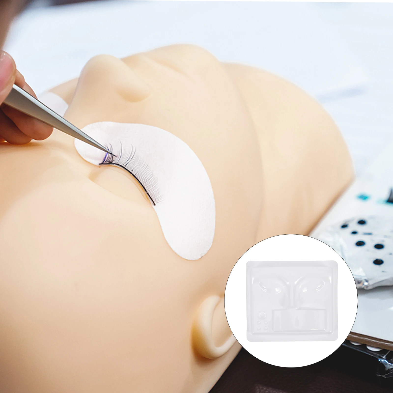 3 szt. Modeli do ćwiczeń przedłużania rzęs, kompaktowy uchwyt na rzęsy do salonów kosmetycznych i modeli twarzy do ćwiczeń.