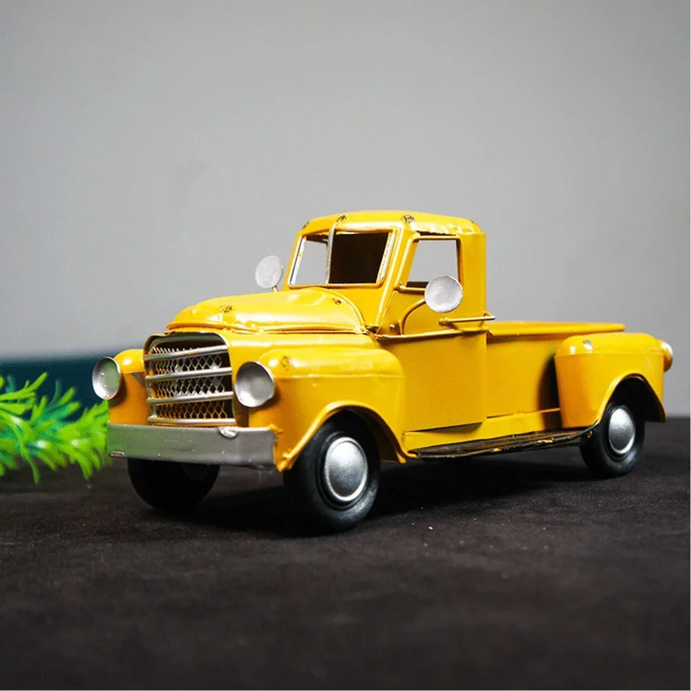 Collectible Vehicles Iron Pickup Truck Model Vintage Tabletop Metal Model Truck Pickup Truck Office Decoration