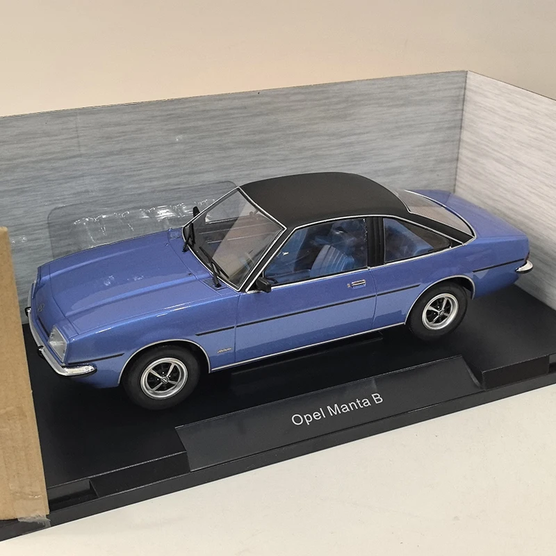 Descubre el modelo a escala 1:18 de la Opel Manta B: una joya coleccionable para amantes de los automóviles