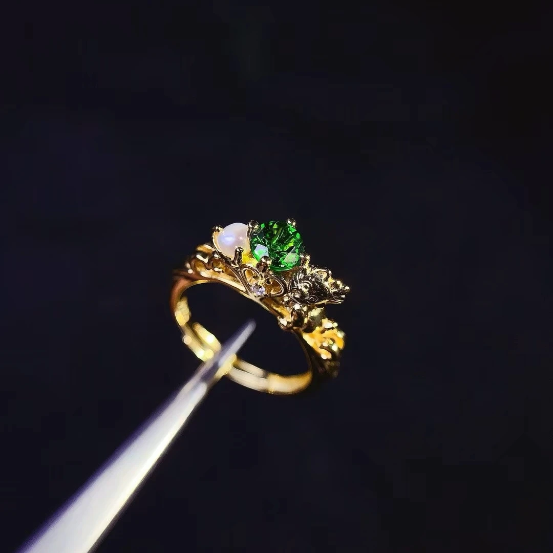 KJJEAXCMY Fine Jewelry New Natural Diopside Simple Women's Ring S925 Silver Electroplating Process Inlaid Support Testing