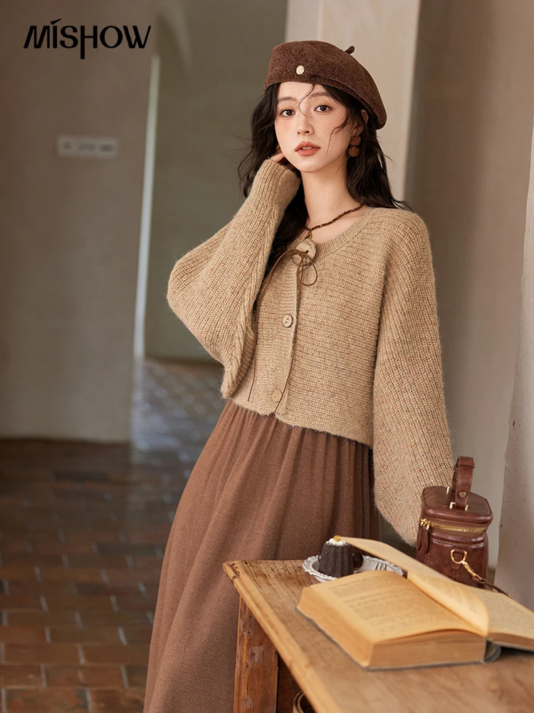 MISHOW Vintage Knitted Cardigan Strap Dress Separately Button Lace-up O Neck Coats Core Spun Yarn Sweet Soft Dresses MXD36L2059