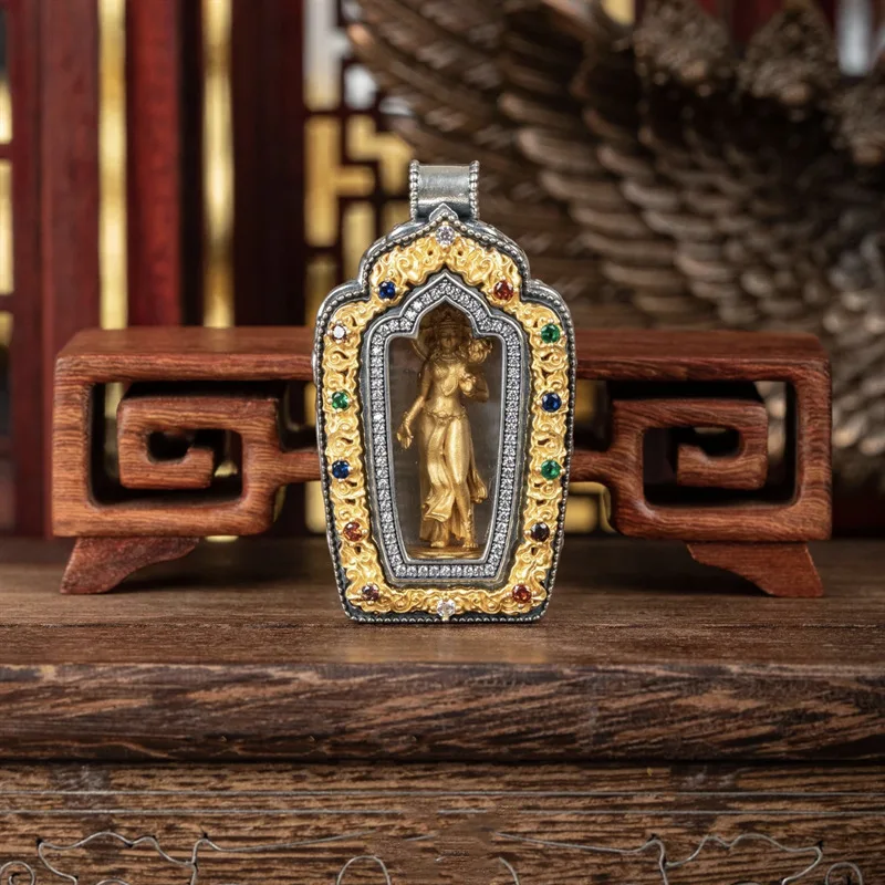 Vintage Two Tone Lotus Hand Guanyin Bodhisattva Pendant Necklace Can Open The Lid Buddhist Niche Necklace Religion Jewelry