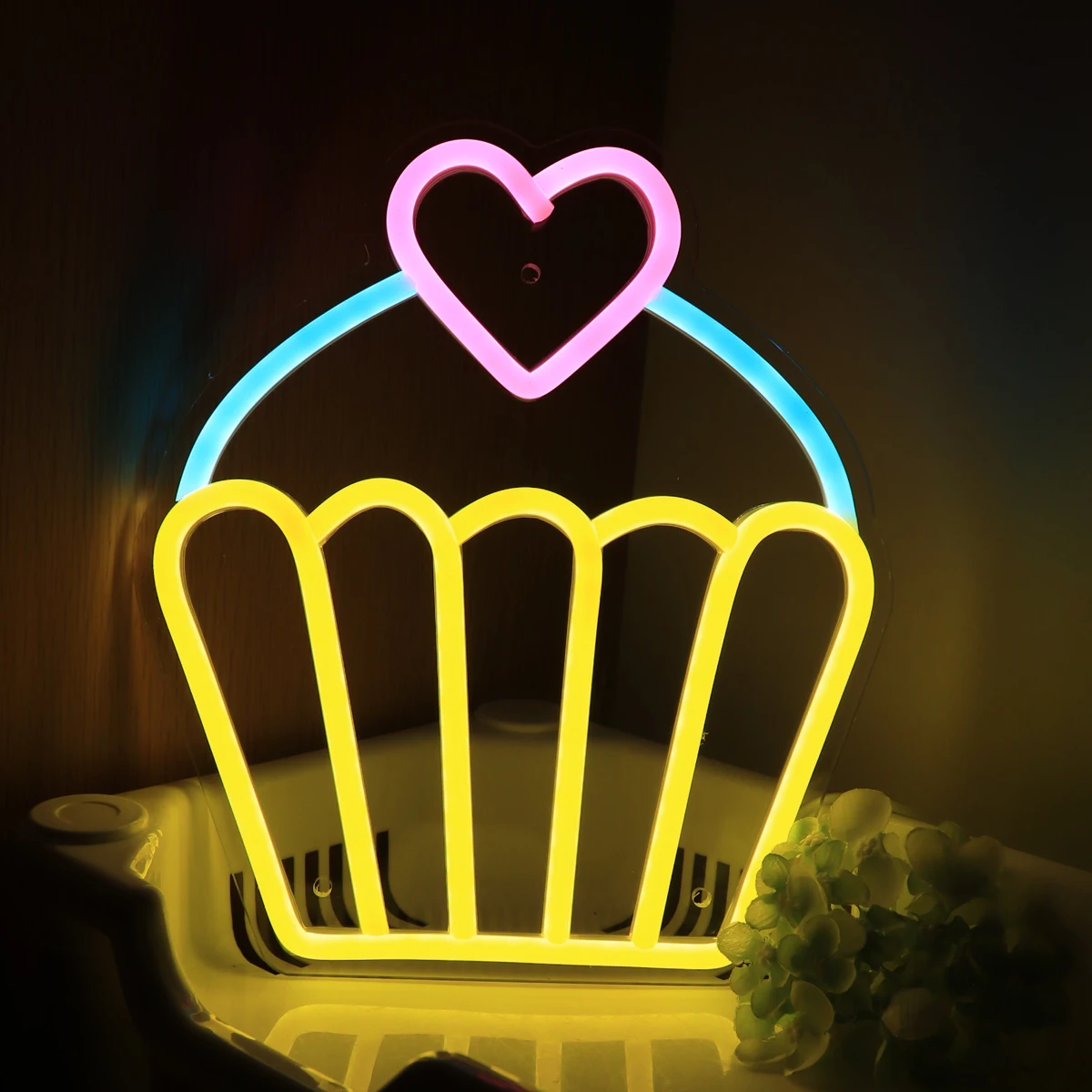 Imagem -06 - Led Wall Neon Sign For Birthday Party Decoration Pink Heart Cup Cake Muffin Sala Presentes 8.35 9.41 1pc