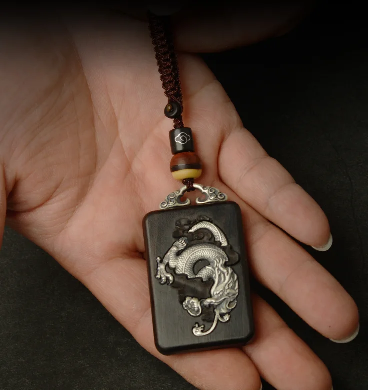 

Handmade ebony sterling silver Xianglong lucky car keychain pendant creative keychain