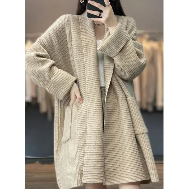 

Миди, осенне-зимний ленивый ветер, кардиганы, свитер, женский свободный отложной воротник, утепленное однотонное вязаное пальто с карманами и длинными рукавами