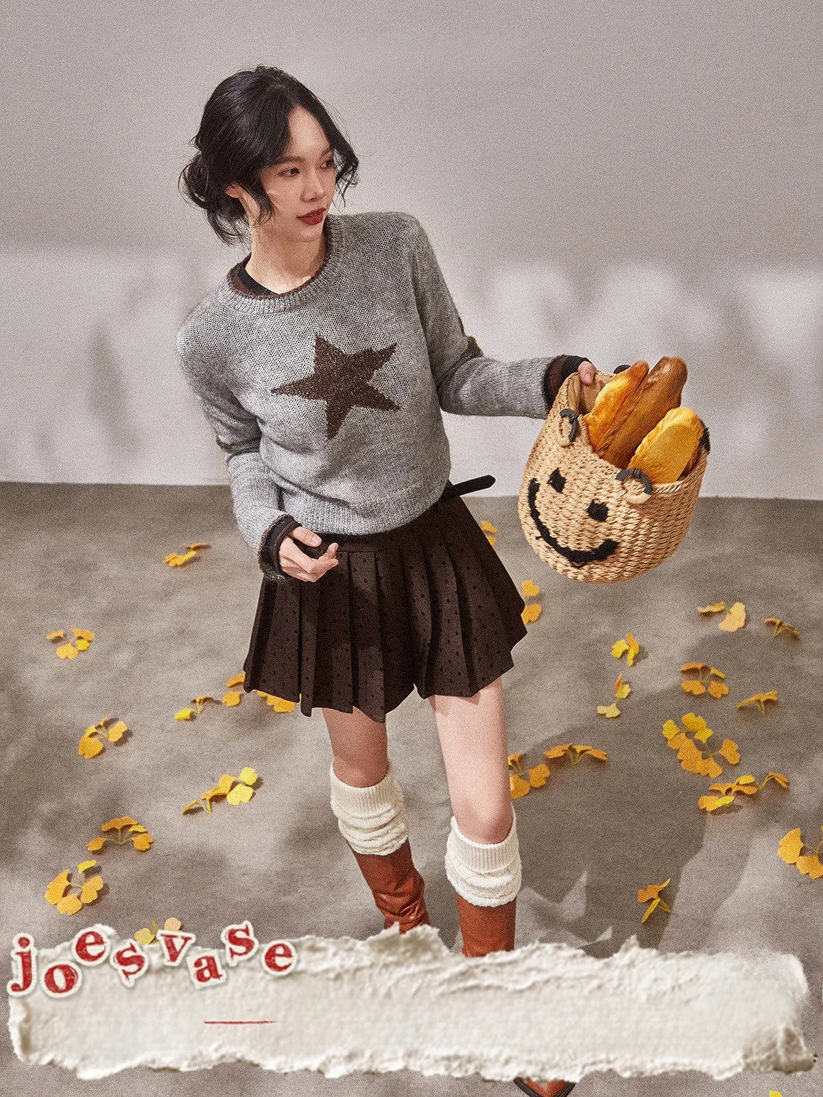 Jo And Flower Vase … - image