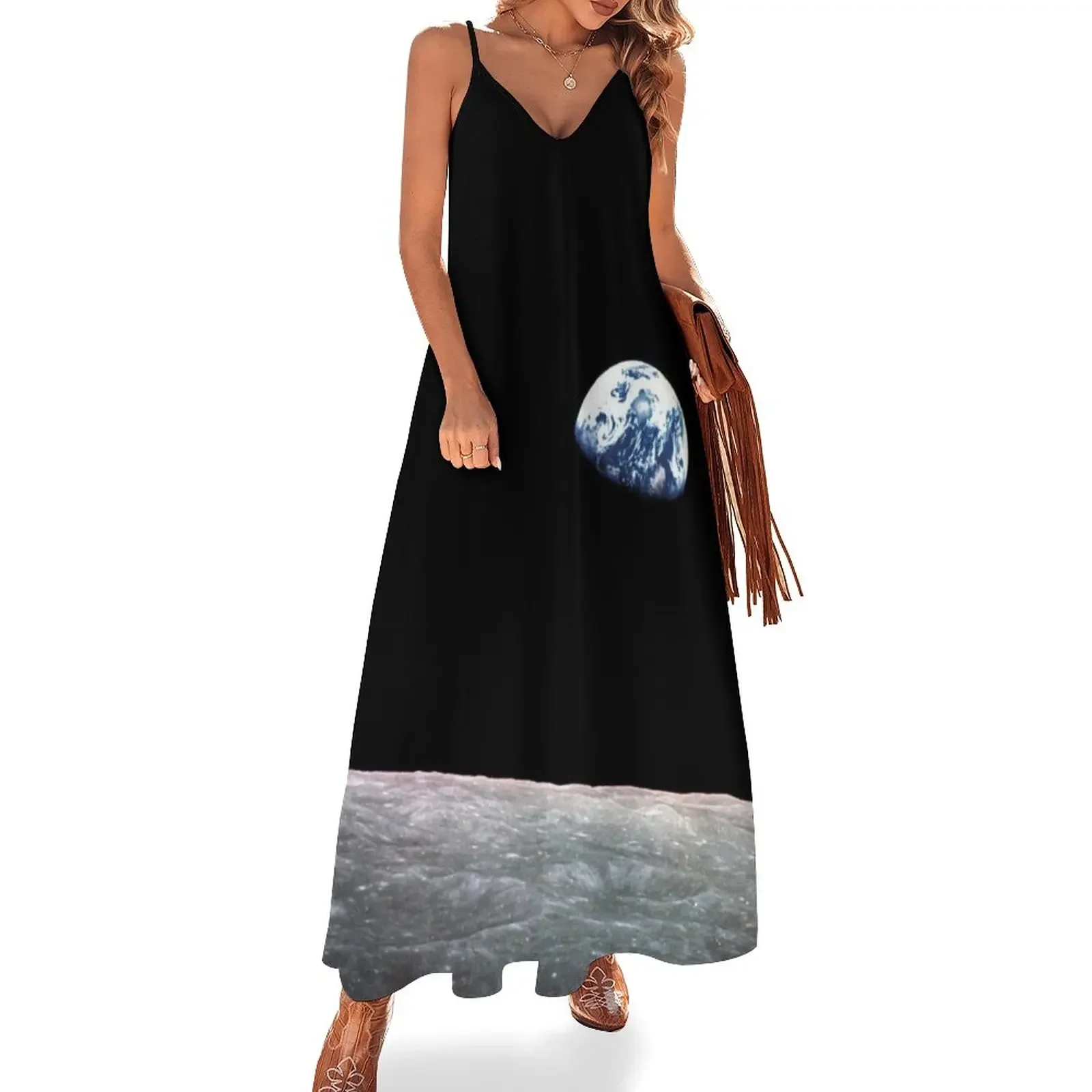 

Earthrise Over Moon, Apollo 8 Sleeveless Dress summer dresses for women 2024 Women's dresses prom clothes dress dresses