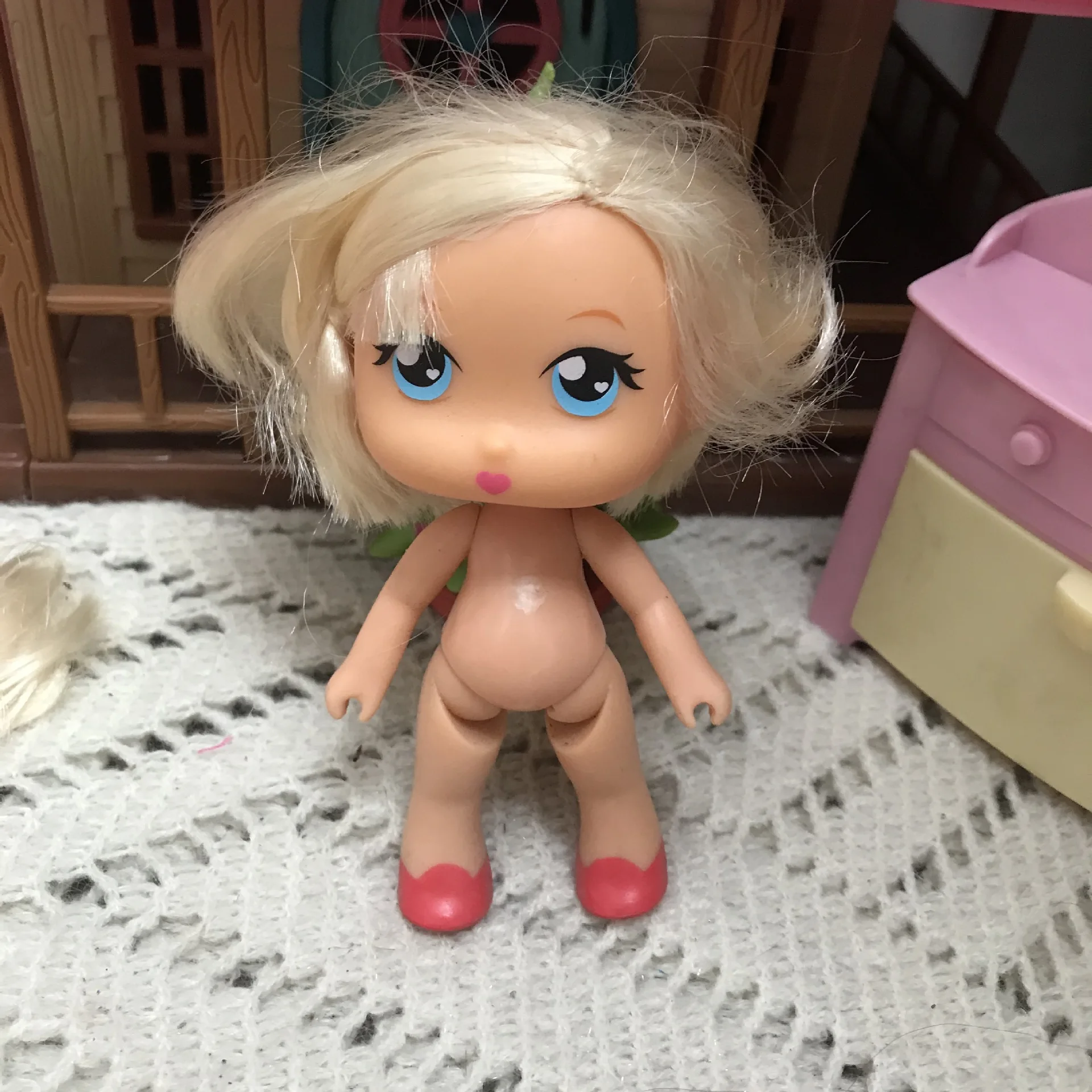 1 Pieces Random Type 14cm Mini Doll Toy for Children 1/12 Doll Girls Play House Toys