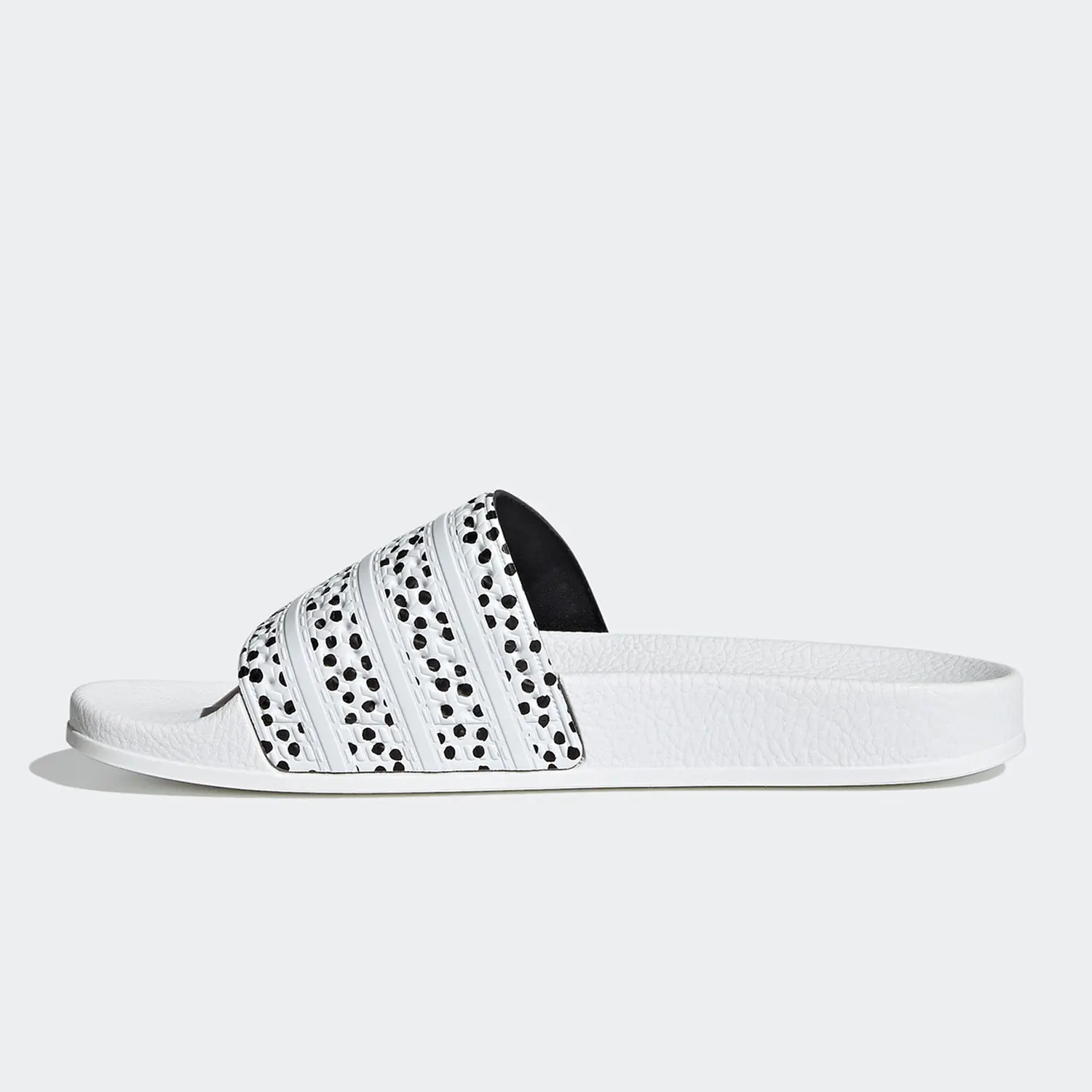 شبشب نسائي أصلي من أديداس بثلاثة خطوط FX5922