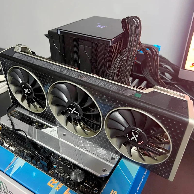 بطاقة رسومات XFX RX 6750 GRE 12GB GPU Radeon AMD RX6700 XT 12GB بطاقة فيديو لألعاب الكمبيوتر مرسلة من مستودع Brasi