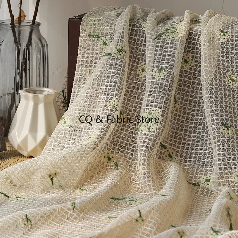 

Новая сетчатая ткань с вышивкой одуванчика, кружевная ткань для платья, материал одежды, от метров