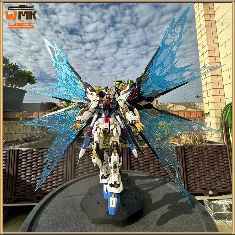 Changlong Model 1/100 Mgex Strike Freedom Action Figure Mgex Sotsu Sunrise Figurine Collection Robot Kits Customized Gifts