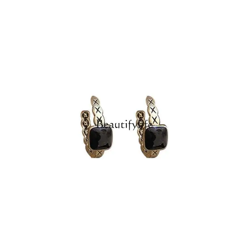 

Round Hollow Ear Ring Palace Style Fashion Stud Earrings