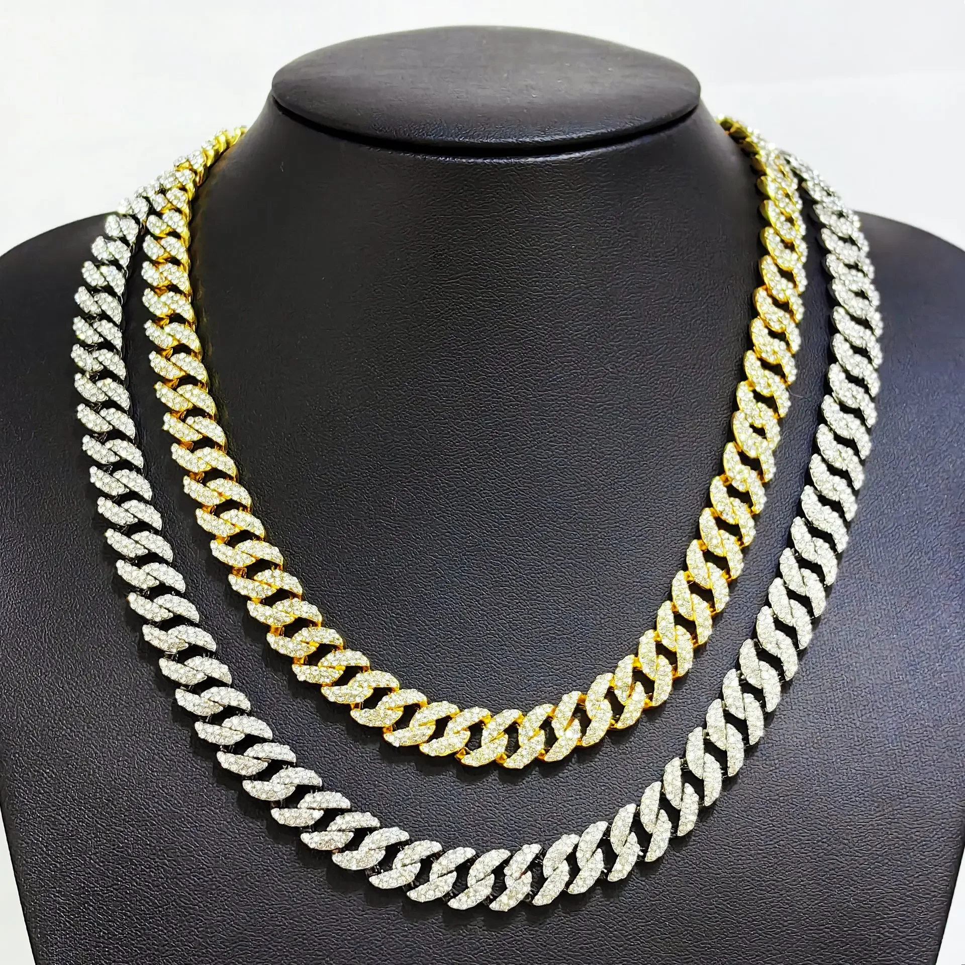 

10Mm Round Chain Full Drill Male and Female Alloy Necklace, Trendy Hip Hop Rap Cuban Chain