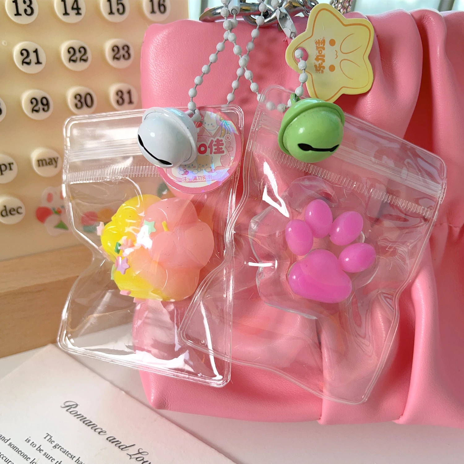 Mini Dier Hamster Vingerknijp Speelgoed Kinderen Schooltas Bel Hanger TPR Siliconen Squeeze Rebound Speelgoed Om Angst te verlichten