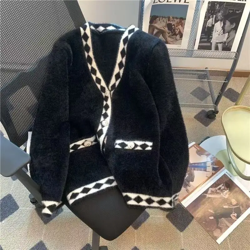 V-neck Knitting Cardigan Coat Women Autumn Winter Simplicity Office Lady Solid Color Sweater Fashion All-match Knitwear Tops