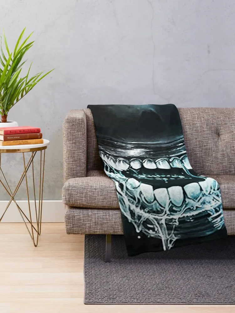 Xenomorph Alien Throw Blanket Picnic Blanket Blanket Fluffy Comforter Blanket