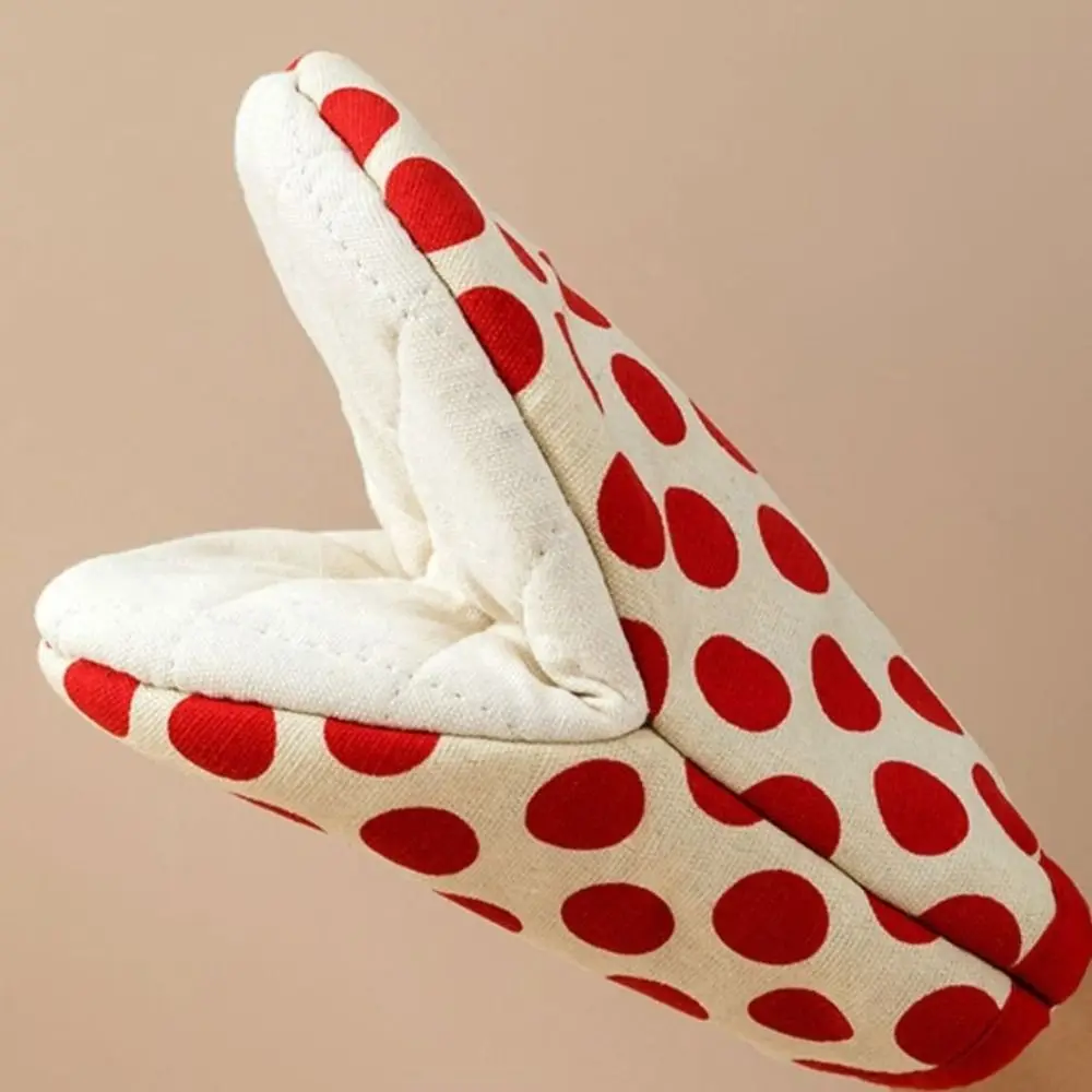 

2pcs/set Polka Dot Heat-Resistant Oven Mitts Stripe Anti-Scald Microwave Safe Gloves Hanging Loops Comfortable Grip