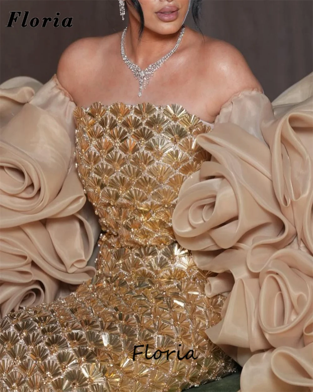 블링 블링 골드 페르시 연예인 드레스 프릴 어깨 아랍어 크리스탈 이브닝웨어 가운 웨딩 파티 드레스 맞춤형