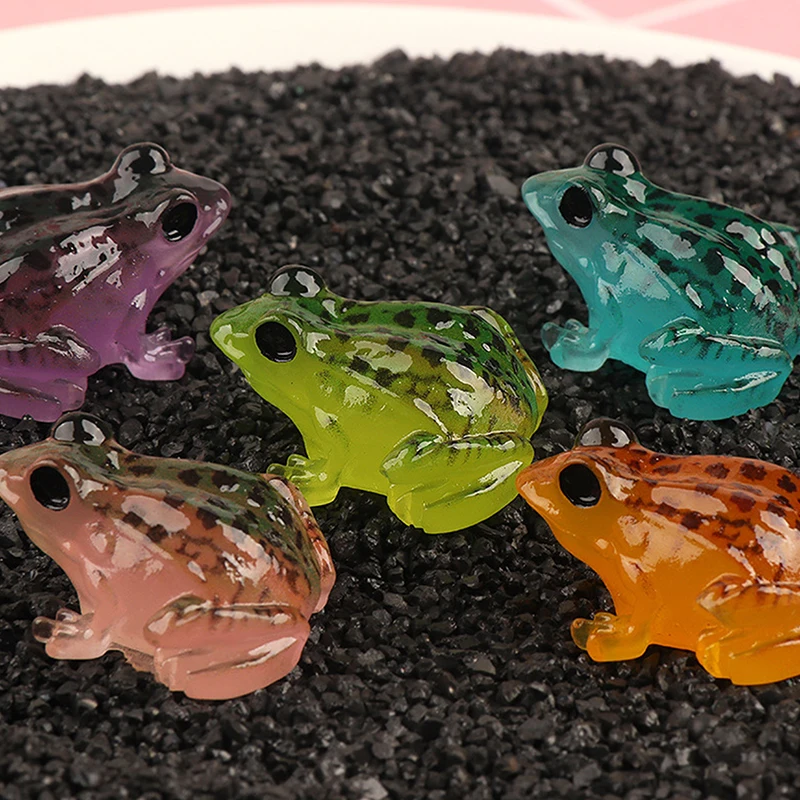 Luminous Resin Miniature Frogs Figurines, Brilham no Escuro, Estátua Do Jardim, Ornamento Do Gramado, Decoração Da Paisagem, Presentes, 5Pcs