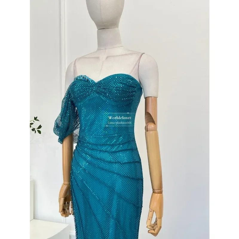 ชุดเดรสยาวทรงหลอดเปิดหลังผ้าตาข่ายสีน้ำเงินประดับเพชรสำหรับงานปาร์ตี้ คุณภาพสูง