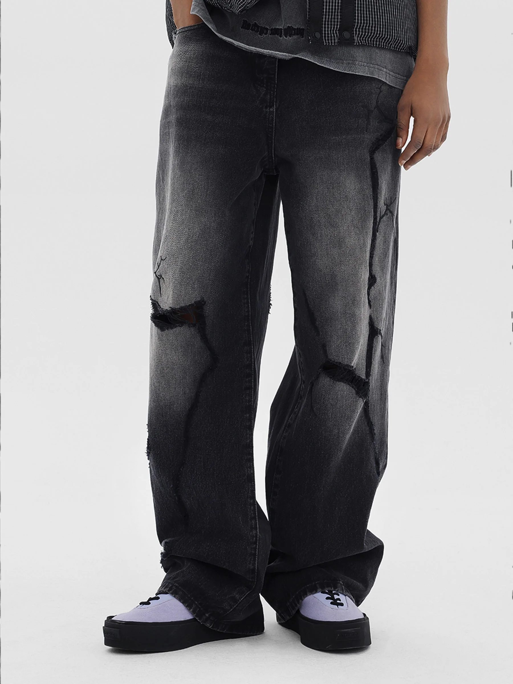 

Retro Distred Embroidered Straight Leg Loose Men's Jeans High Street Workwear Series Casual Long Pants Youth Trend