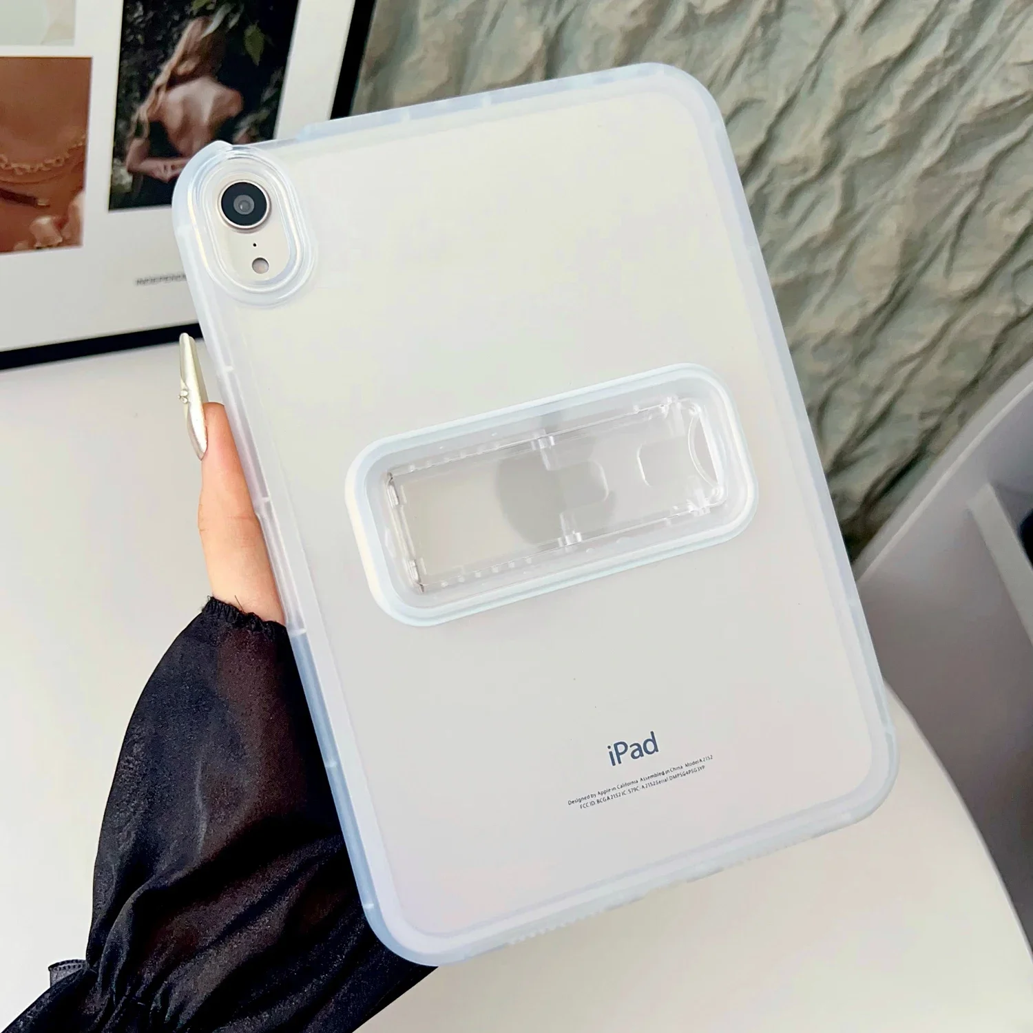 Stand Case For iPad 2025 A16 Pro 11 Cases Air 4 5 6 7 8 9 10th 11th Generation 9.7 10.2 10.9 inch Mini Clear Soft Silicone Cover