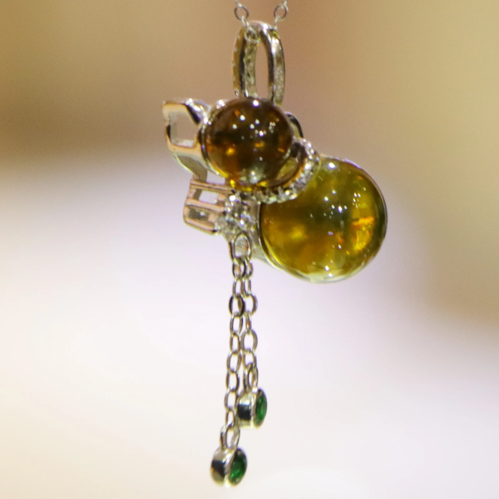 

6mm/9mm Blue Amber Pendant With Necklace, Gourd Inlaid Pendant, Exquisite Anniversary Gift
