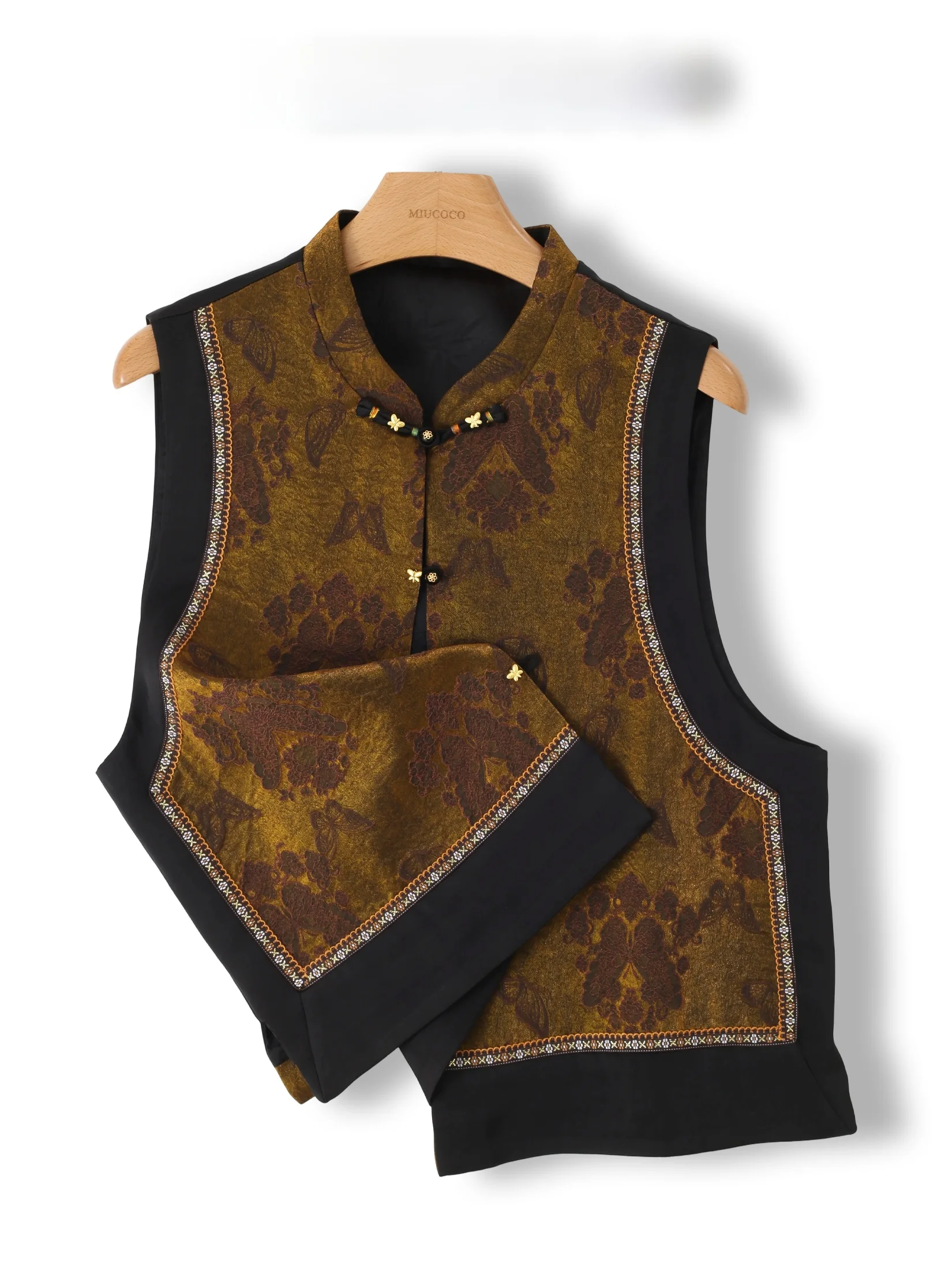 

New Chinese Style Floral Embroidery Women's Vest Stand Collar Button Detail Sleeveless Jacket Trendy Outerwear Summer 2025