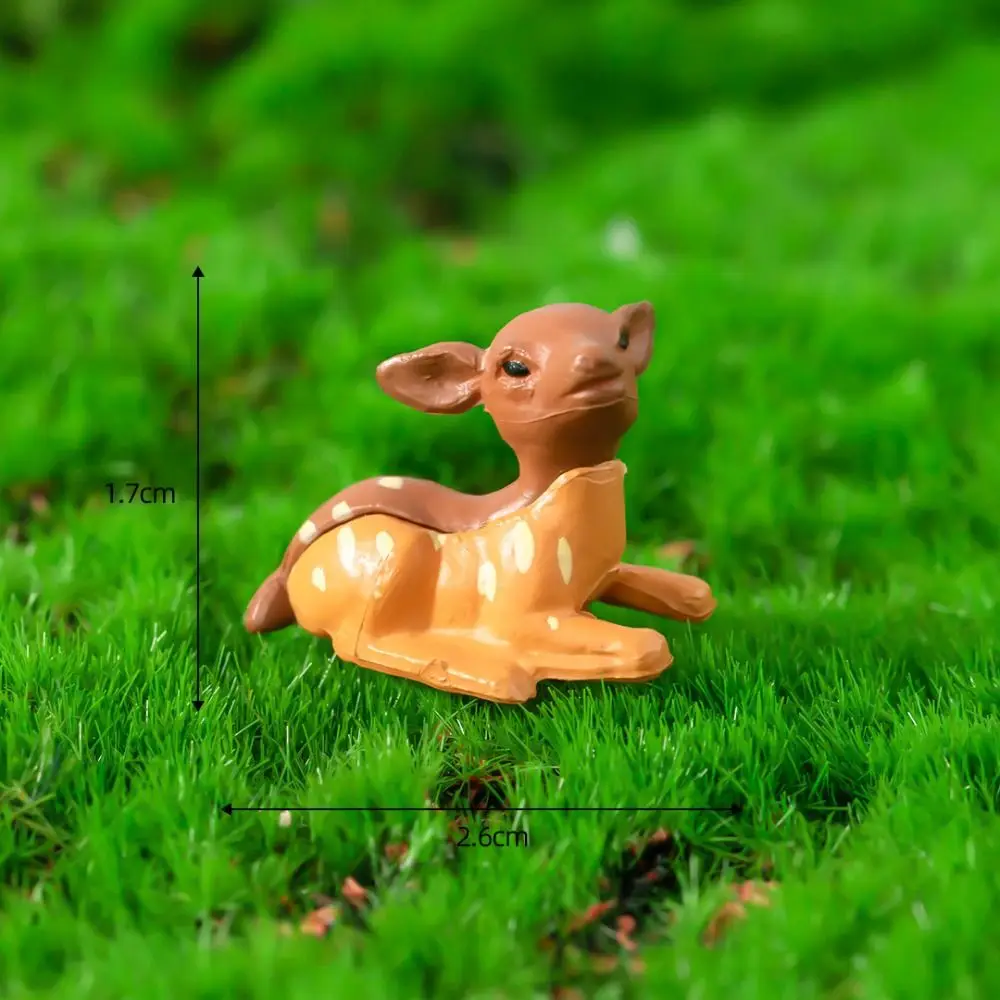 

Art Statue Mini Deer Miniature Statue Cute Plastic Crafts Sika Deer Figurines Realistic Micro Landscape Ornaments Outdoor Decor