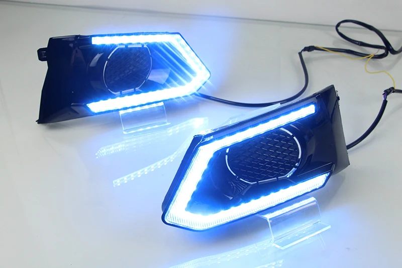 LED DRL auto luce di marcia diurna fendinebbia anteriori con accessori di montaggio indicatori di direzione per Nissan Altima 2019 2020 2021