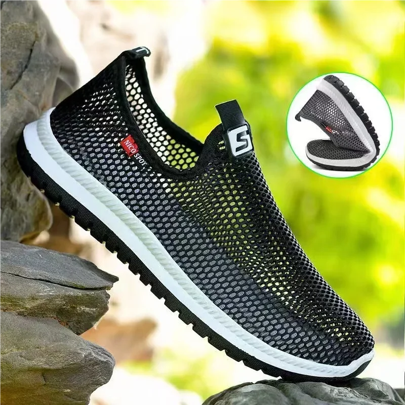 Sapatos de malha casuais leves masculinos verão novo respirável sola macia anti deslizamento sapatos esportivos ao ar livre tênis masculinos