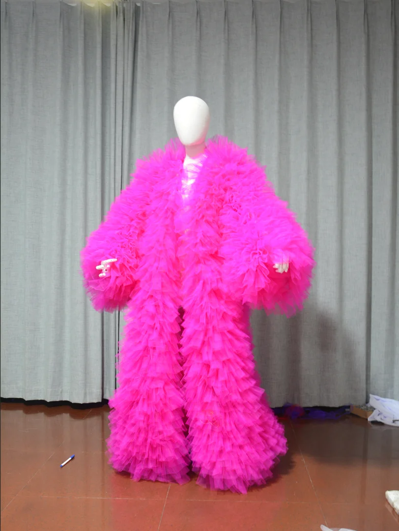 Mantello con volant Cappotto lungo da donna Giacca in tulle a maniche lunghe con strascico Abito con volant Kimino extra gonfio personalizzato