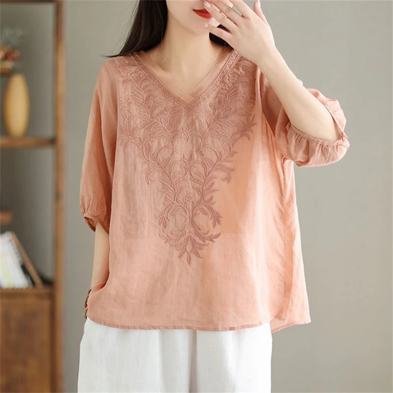 Women\'s Vintage Embroidery Half Sleeve Blouse 2024 Summer V-neck Loose Cotton Linen Shirt Simple Casual Solid Thin Tops Female