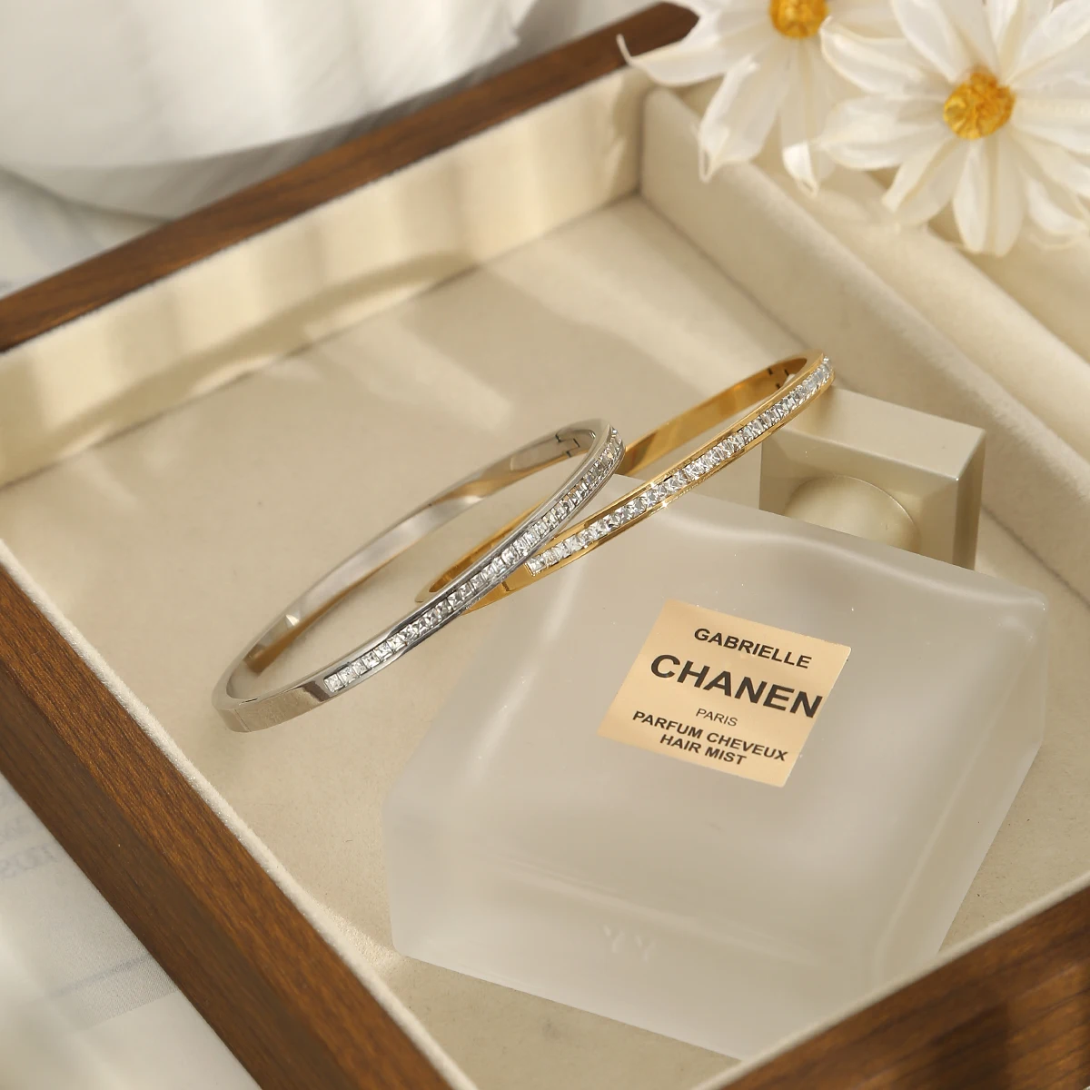 SOVOB تألق زركونيا مطعمة الفولاذ المقاوم للصدأ سوار للنساء تكويم المعصم أساور مجوهرات هدايا مجوهرات الأزياء #1