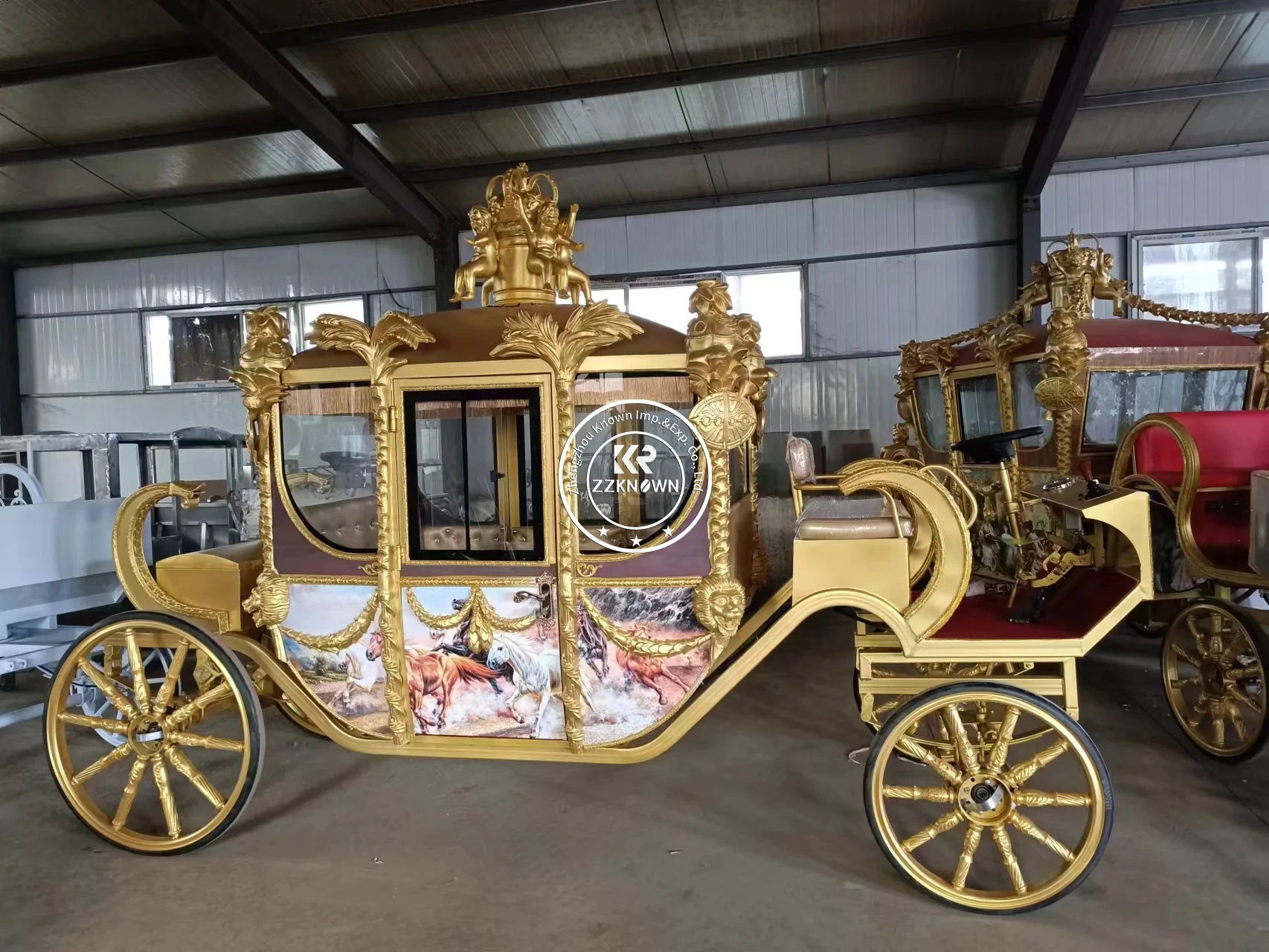 Sightseeing Electric Horse Carriage Black Horse Drawn Carriage Wagon Cinderella Horse Carriage
