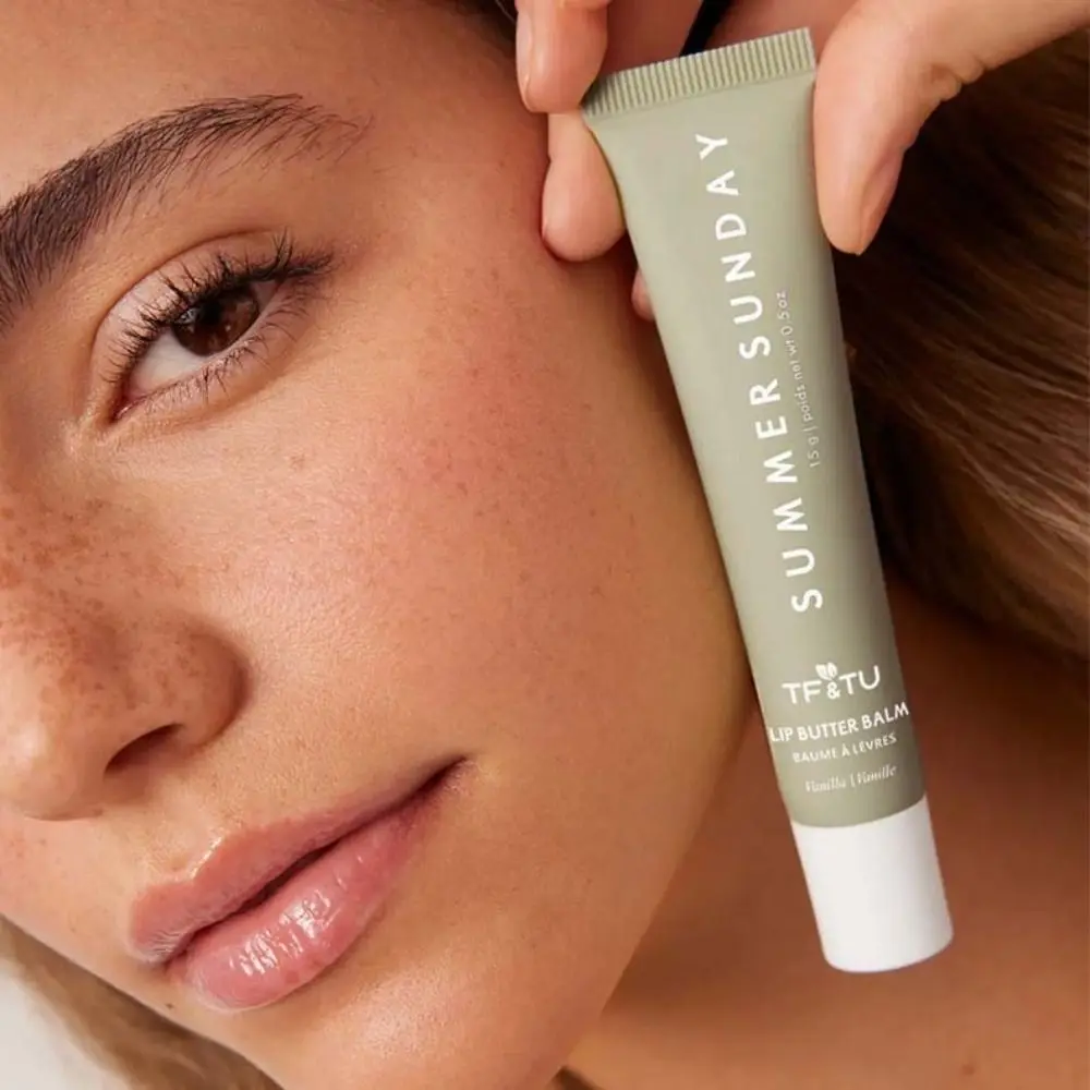 ملمع شفاه سائل محمول مرطب لامع أحمر شفاه ملون للنساء للمكياج #4