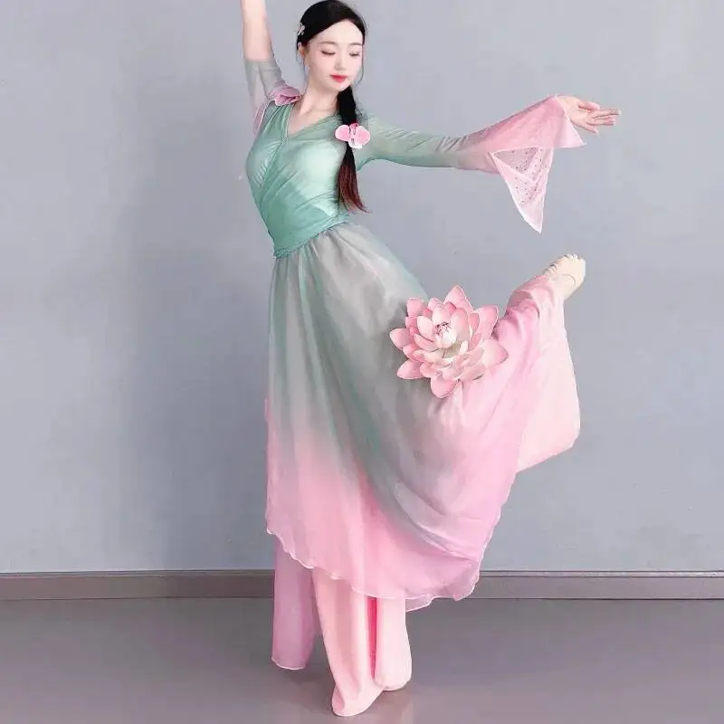 

Костюм для классического танца в новом национальном стиле: градуированные газовые кюлоты с бриллиантовой отделкой для тренировок и выступлений.