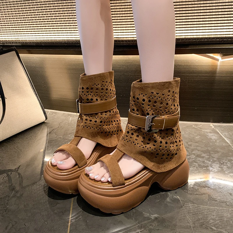 

2026 Summer Women's High Top Tabi Sandals - Buckle Strap Open Toe Slip On Breathable Flat Ankle Boots, Vintage Street Casual