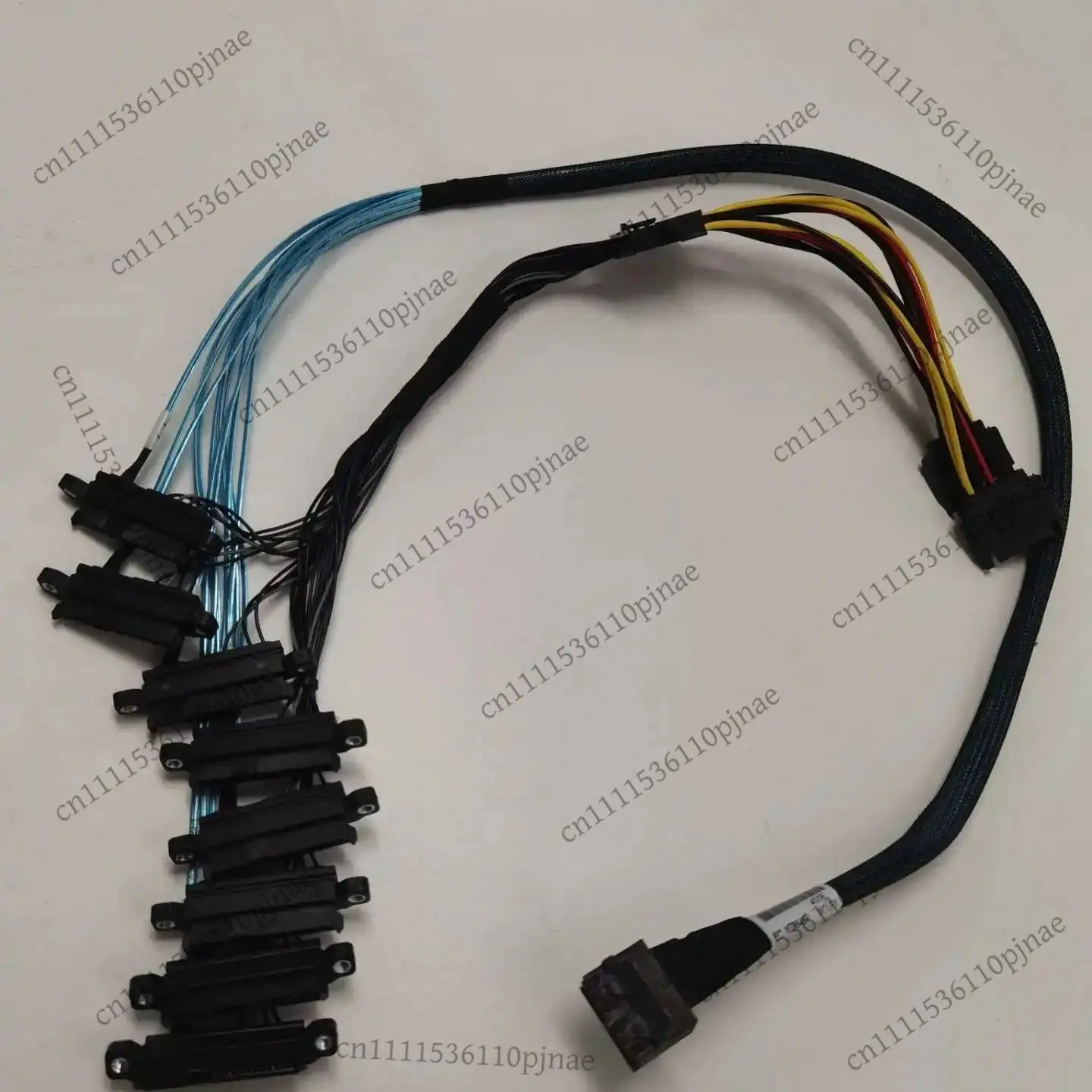 

НОВИНКА: Кабель MOLEX 12G Mini SAS (2 SFF-8643) на 8 SAS SATA 8482 для HDD, серверов и RAID-систем, кабель передачи данных 00KF472