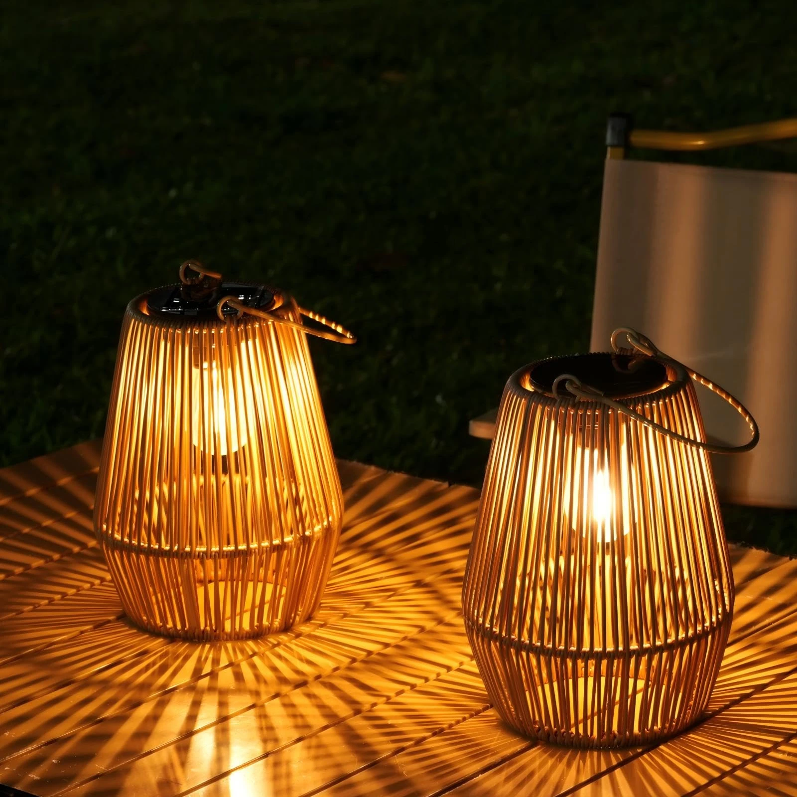 lanterna-solare-da-esterno-in-rattan-stile-boho-lampada-a-sospensione-impermeabile-a-led-in-vimini-per-giardino-patio-cortile-serate-estive-balcone-decorazioni-per-matrimoni