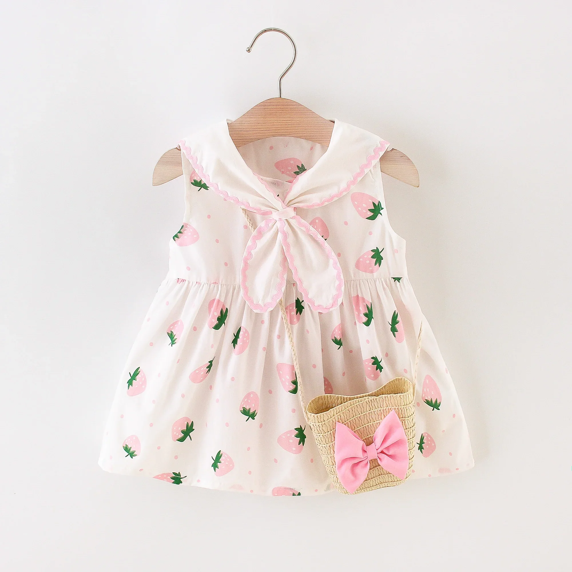 Girls Fashion Navy Blue Collar Strawberry 9 Months to 3 Years Old Sleeveless Gift Bag 2023 Round Neck Cotton Summer Dress