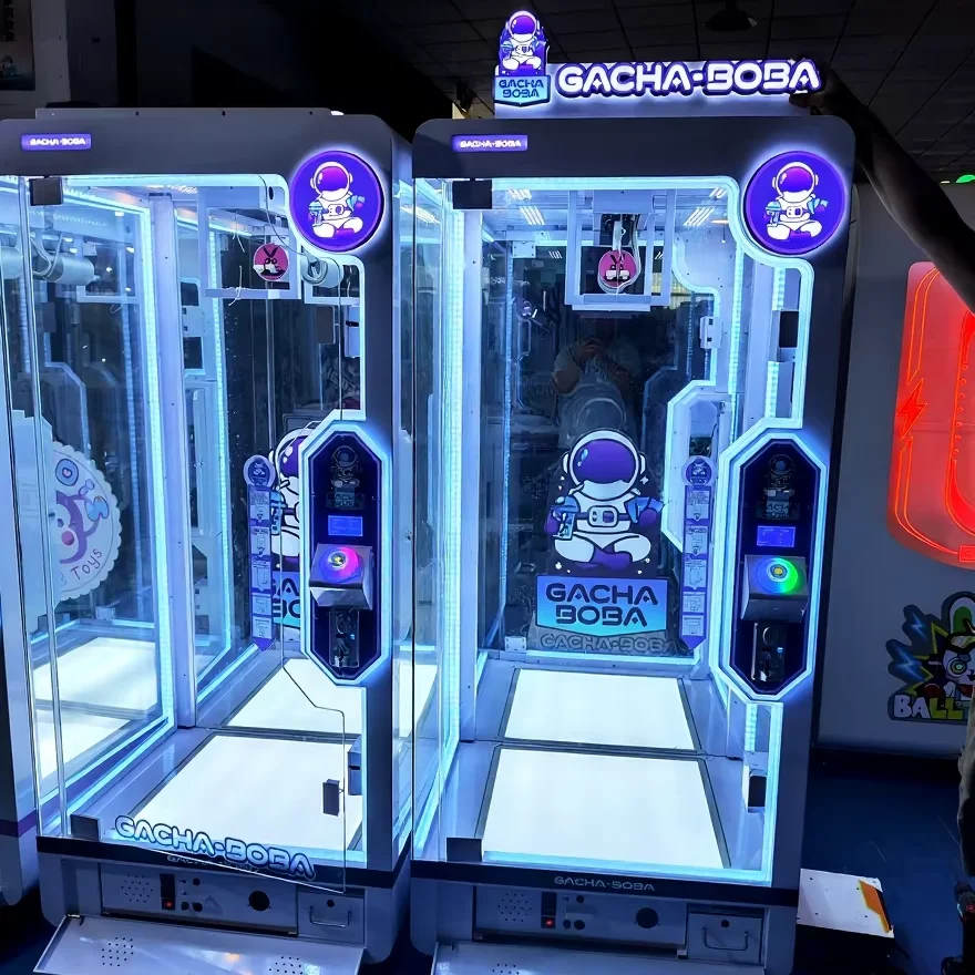 آلة لعبة رافعة كبيرة لقص الحبا - مراجعة Arcade Toy Vending Machine وسعره