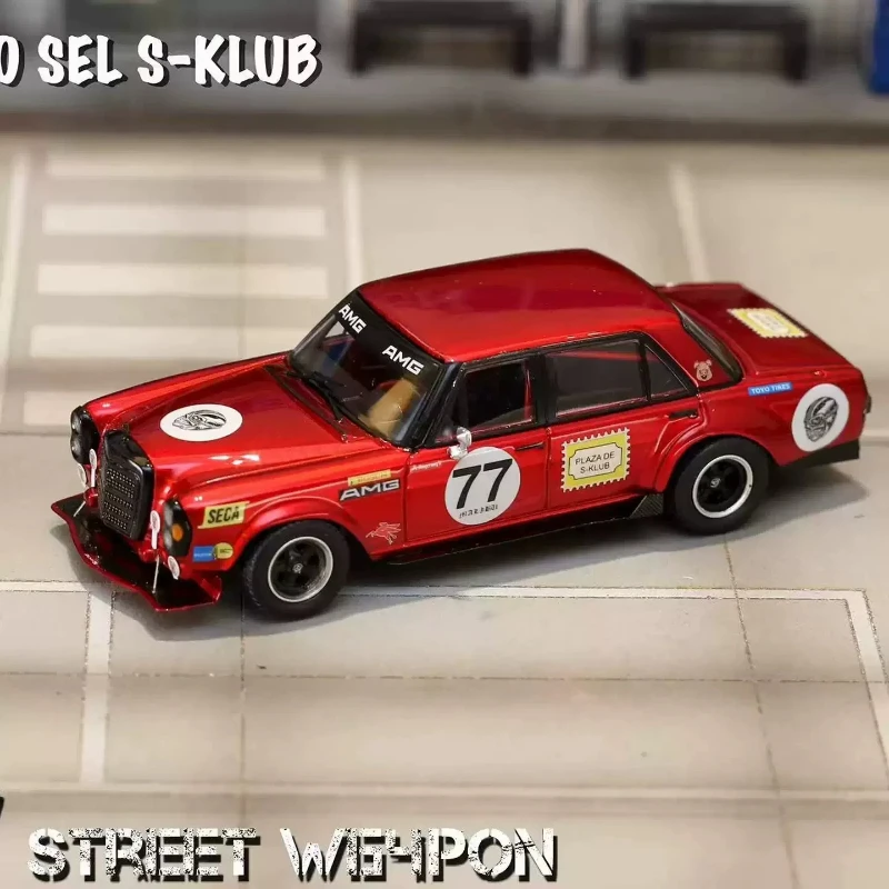 en-stock-1-64-nouveau-produit-300sel-s-klub-voiture-modifiee-modele-de-voiture-statique-en-alliage-moule-sous-pression-red-pig-edition-limitee-cadeau