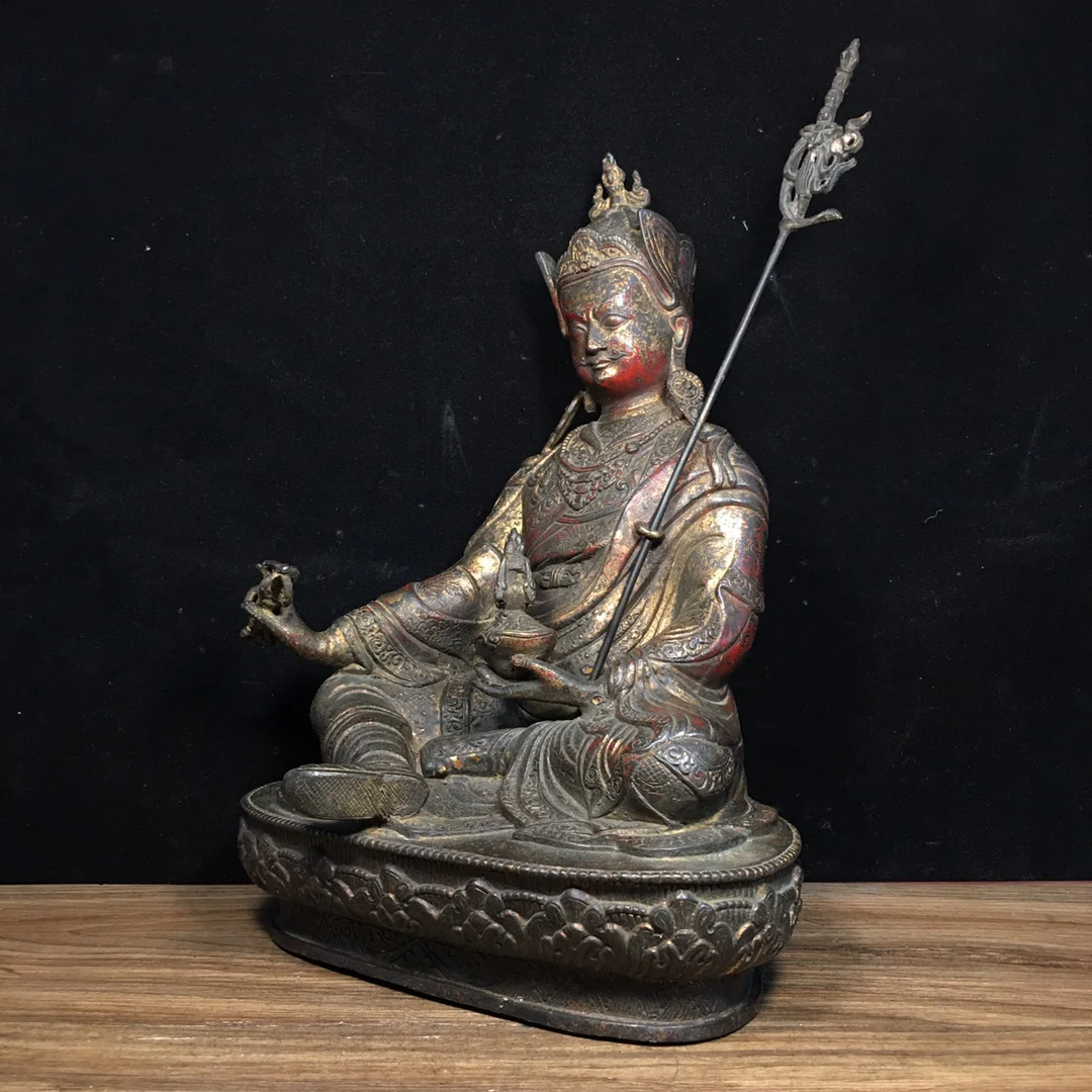 Pure copper Padmasambhava Guru Rinpoche Buddha statue 22 cm long, 17 centimeters wide, and 31 cm high