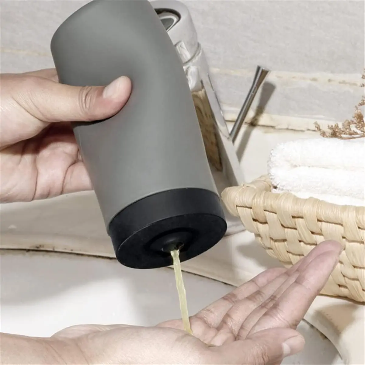 (A02R] Silicone Squeeze Lotion Bottle, Shampoo and Shower Gel Bottle, Dish Soap Dispenser, Gray 240ml