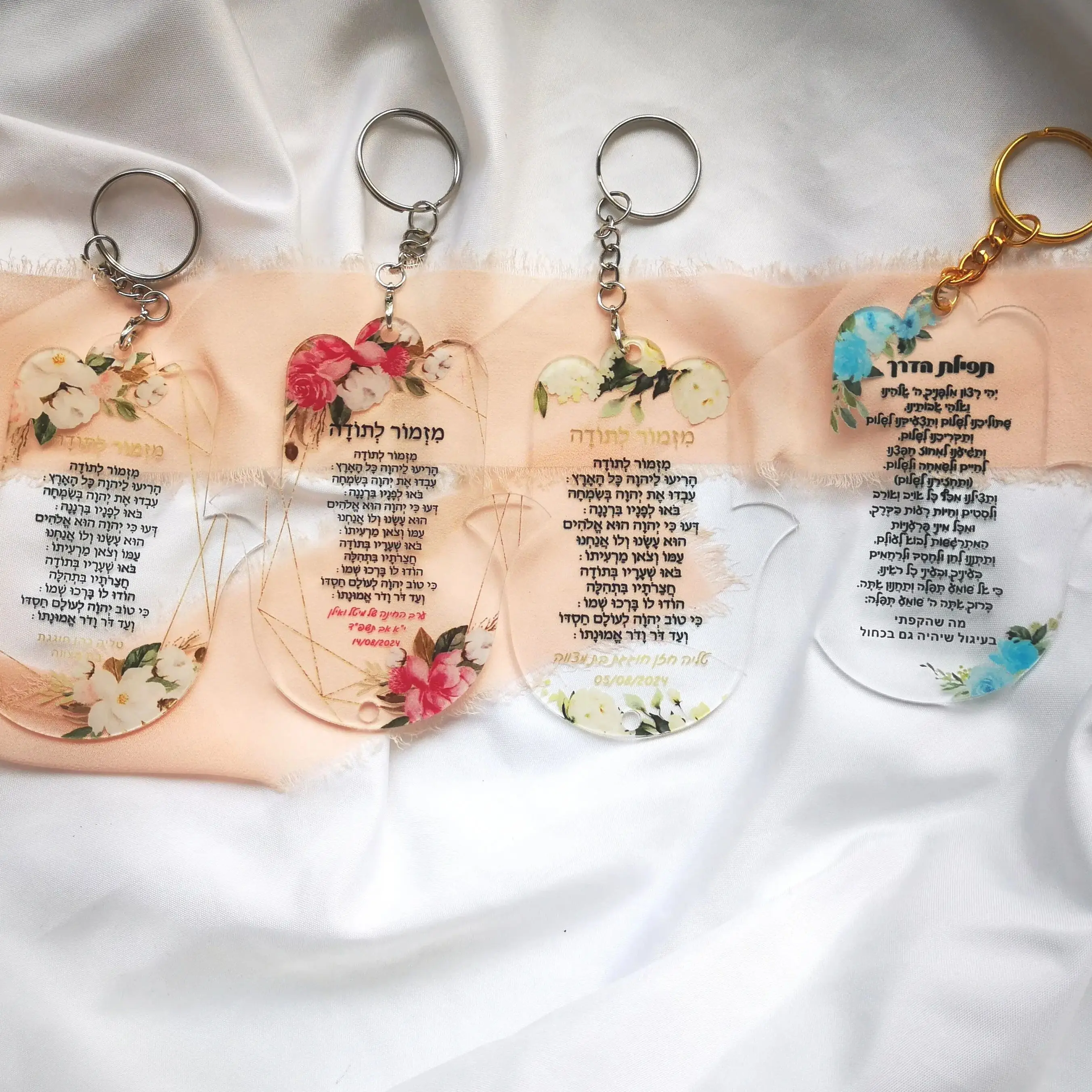 

10pcs Personalized Gift For Wedding Guest Arabic Hebrew Invitation Hamsa Acrylic Keychains with Ring Bar/Bat Mitzvah Custom Name