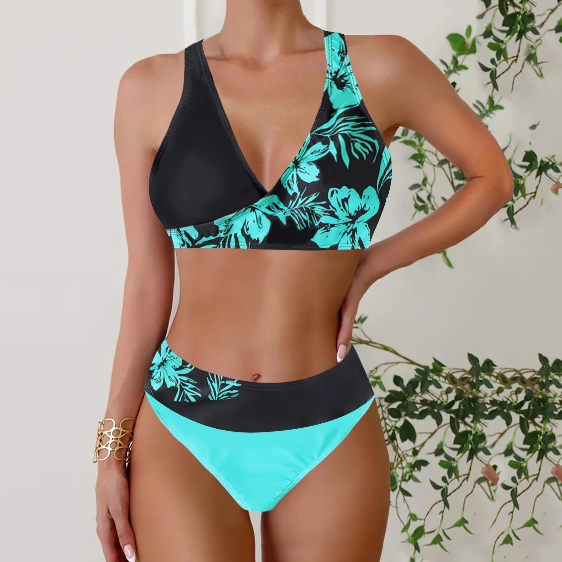 Two-piece Bikini Swimsuit for Women Summer Sexy Tankini  Patchwork Multi-Color Sexy Bikini  Vacation Swimsuit Summer Beachwear