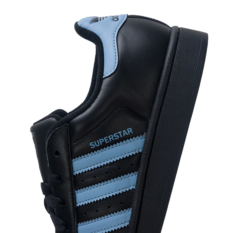 أحذية رياضية Adidas Trefoil للرجال والنساء، أحذية رياضية عصرية منخفضة الارتفاع، أحذية كاجوال بمقدمة صدفية Js1338