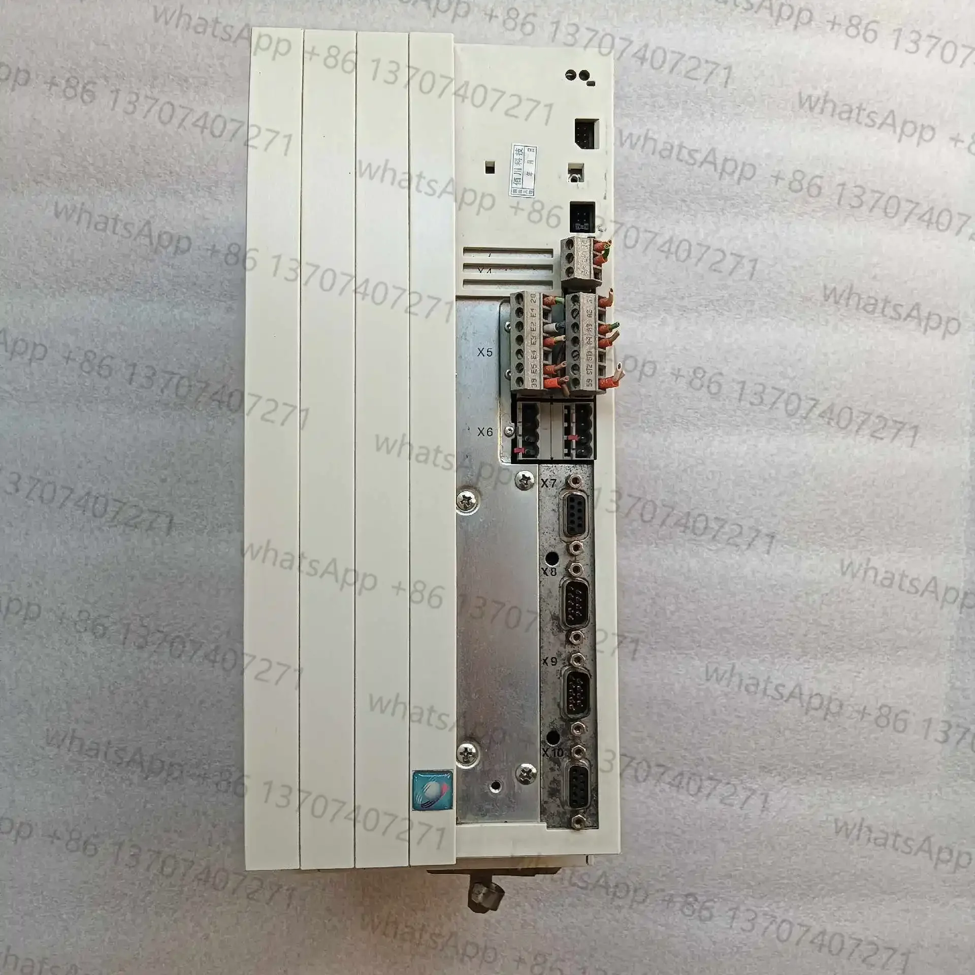 

EVF9325-EV Inverter Drive for Lenze